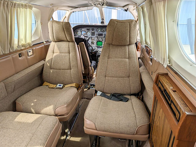 1972 Cessna 340 S/N 340-0152 - Interior View #1