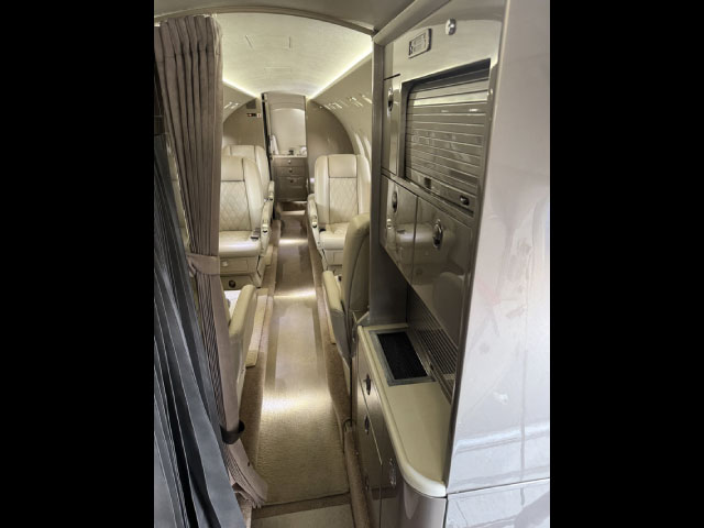 2008 Hawker 750 S/N HB-0008 - Galley View #2